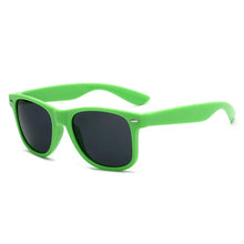 Polarized sunglasses Fashion design custom plastic outdoor sun glasses UV400 sports women man sunglasses